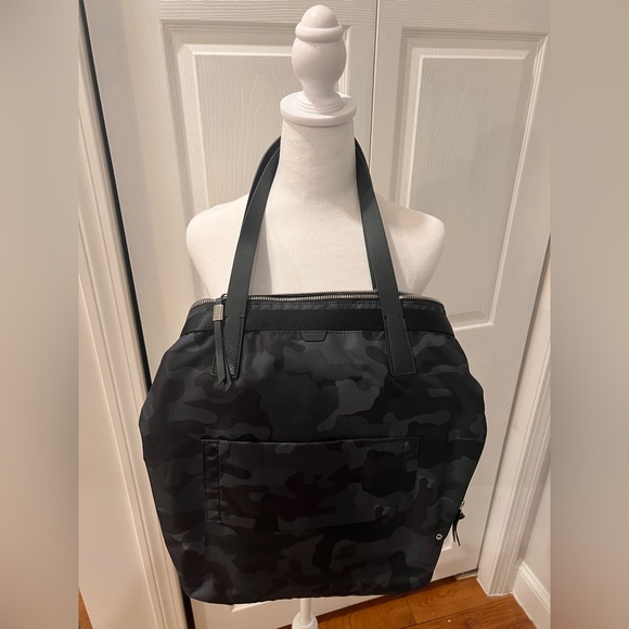 Tumi Devoe Hope Tote - Picture 2 of 5